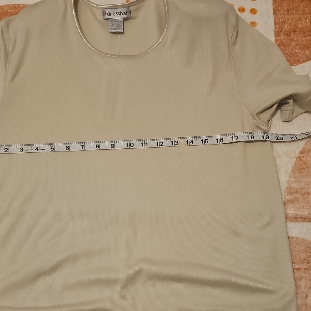 Dressbarn Champaine Scoop Neck Loose Fitted SS Top With Shoulder Pads Sz L NWT - Picture 8 of 10